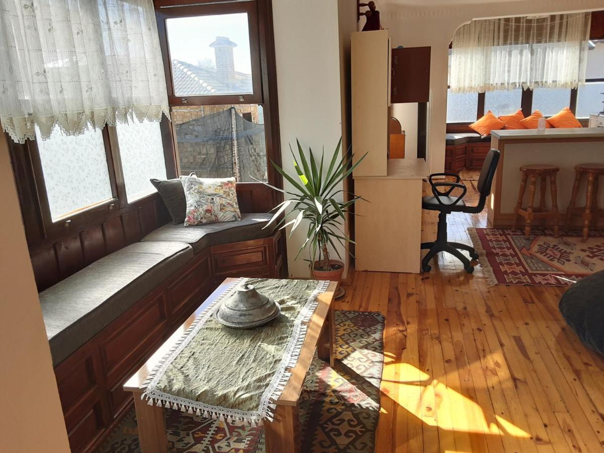 Beach House Apartment Side Esterno foto